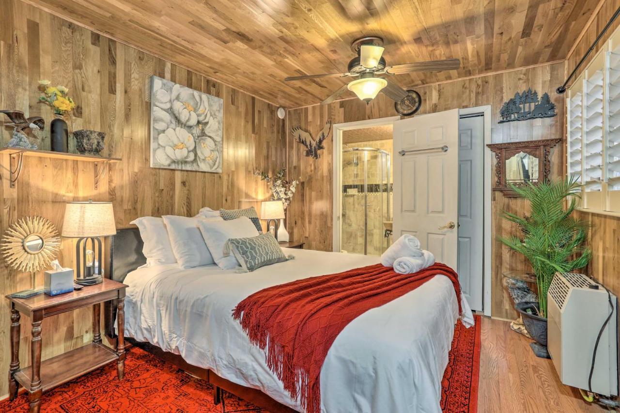 Boho Crestline Cabin, 1 Mile To Lake Gregory! Exteriör bild